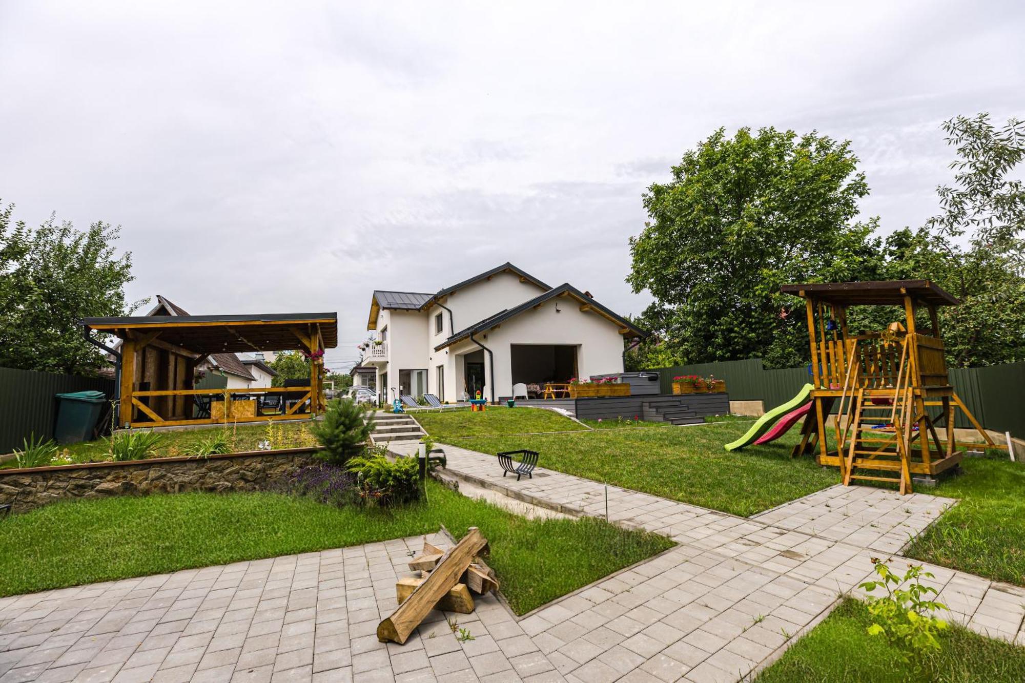 Ioanaguesthouse Torda Kültér fotó
